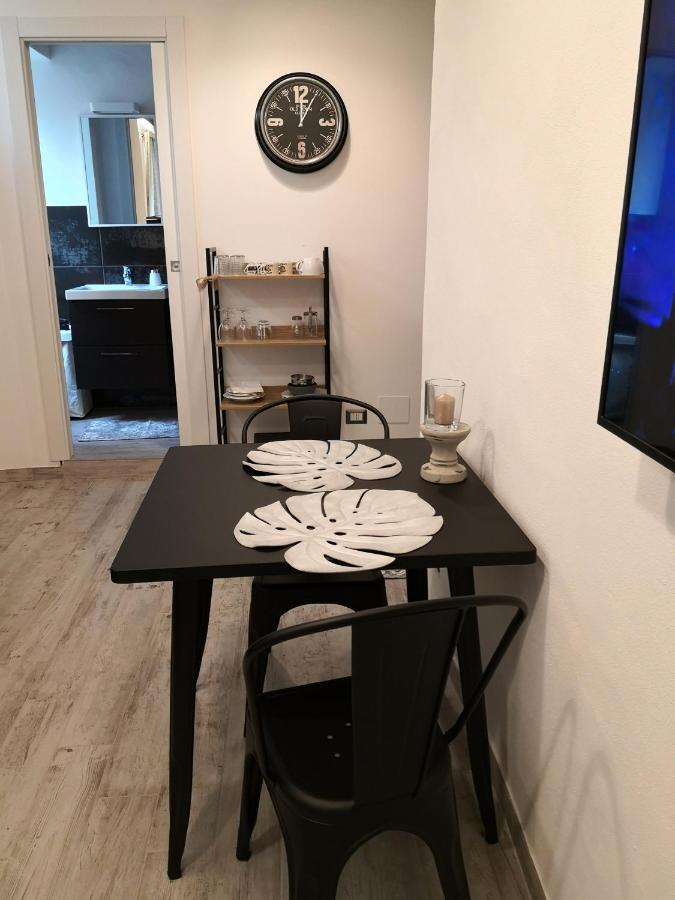 Domuscuneo Barra Di Ferro 3 Bianco Εξωτερικό φωτογραφία